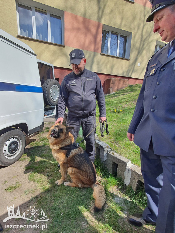 BIAŁY BÓR. Kolejny rocznik klas mundurowych złożył uroczyste ślubowanie