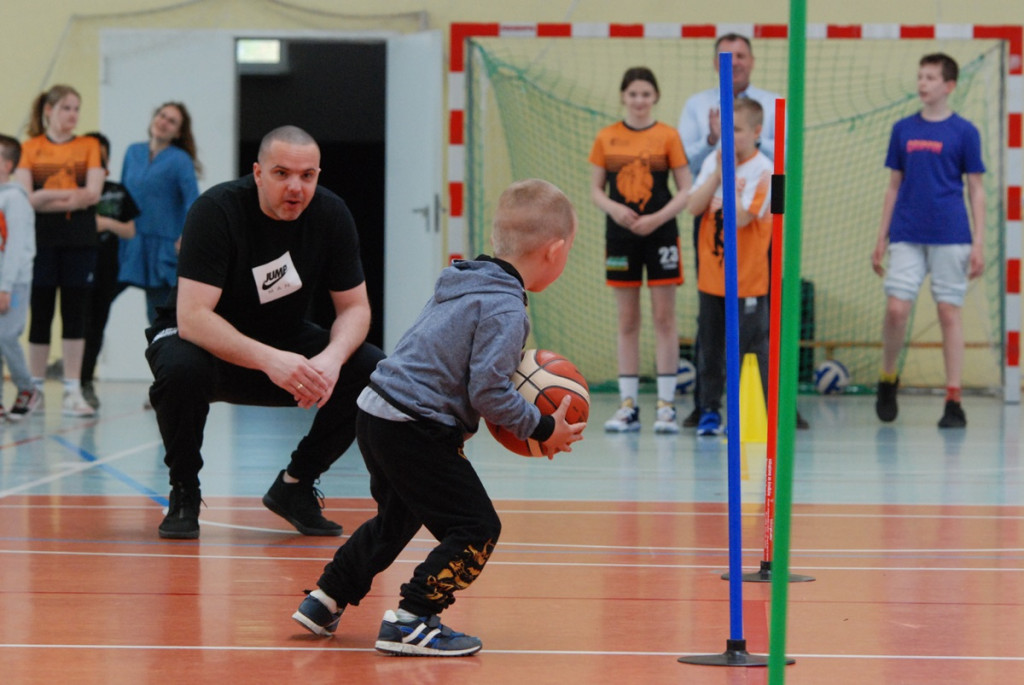 Na sportowo i na wesoło w Turowie