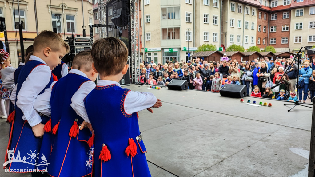 Gwarno, wesoło i na ludową nutę, czyli kolejny Jarmark Kresowy