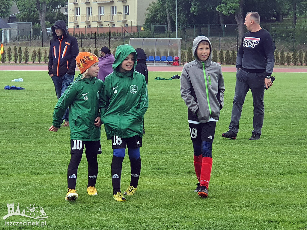 Powiatowy Dzień Dziecka i II Turniej Piłki Nożnej – udana impreza na Świątkach.