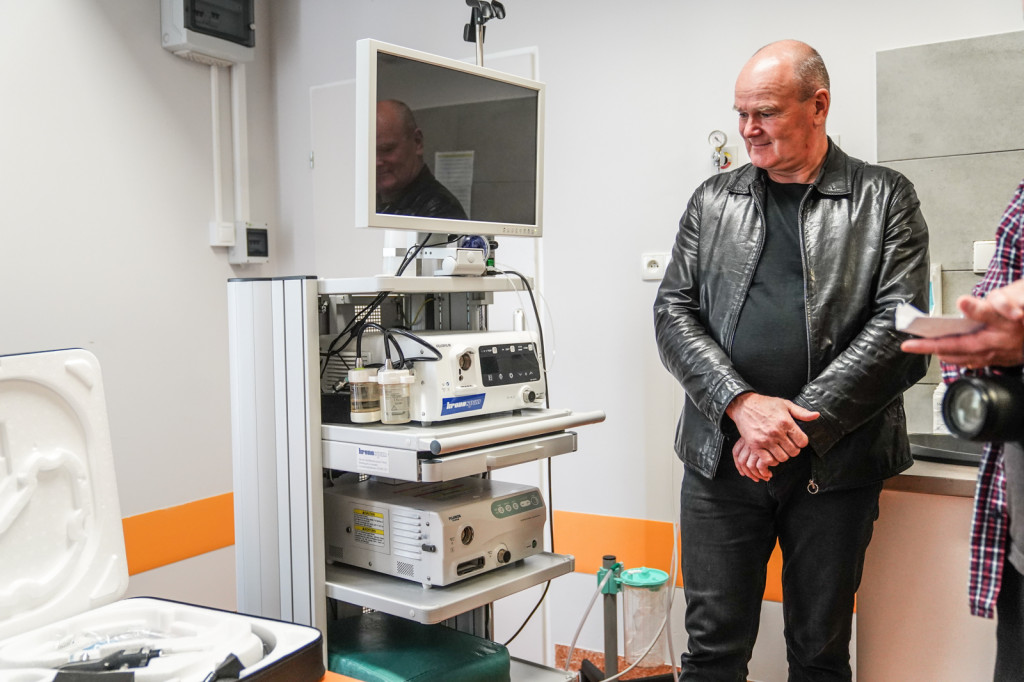 Nowoczesny sprzęt dla szpitala od firmy Kronospan