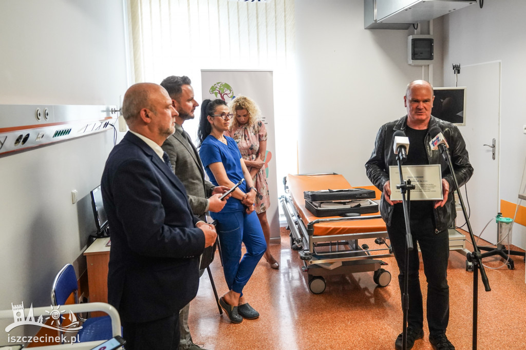 Nowoczesny sprzęt dla szpitala od firmy Kronospan