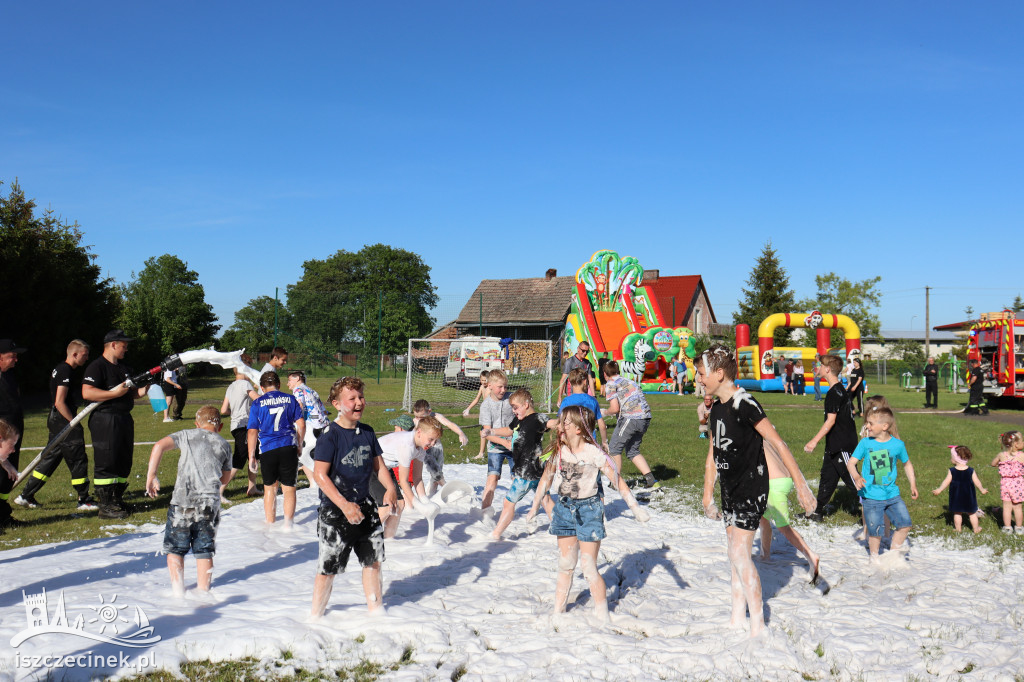 Rodzinne piknikowanie w Żółtnicy