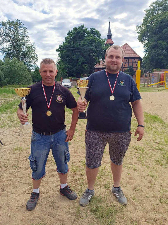 W Starym Chwalimiu grają w kulki. I to jak!
