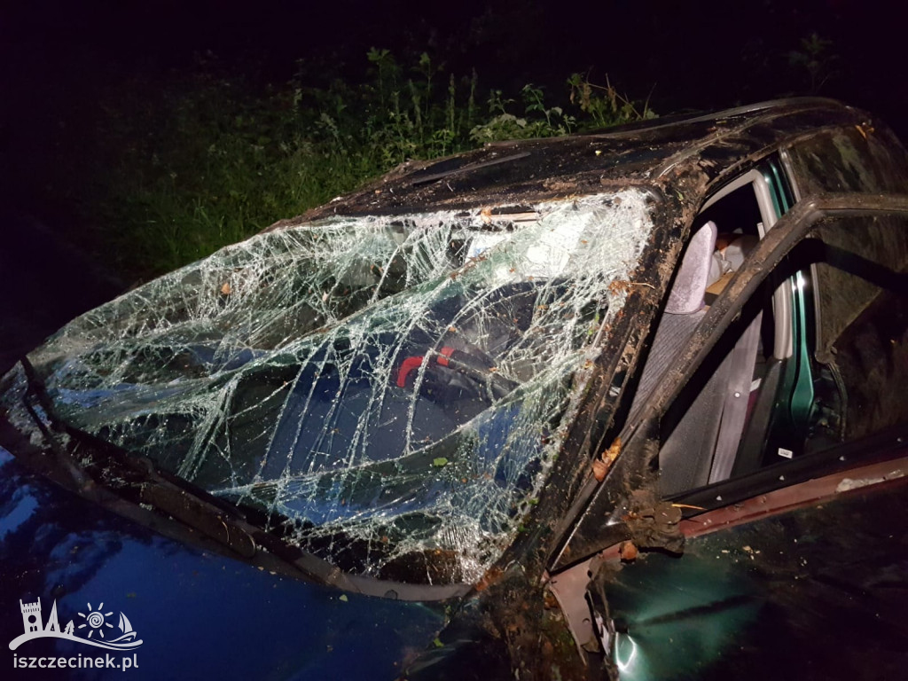 Dachowała honda. Za kierownicą 91-latek
