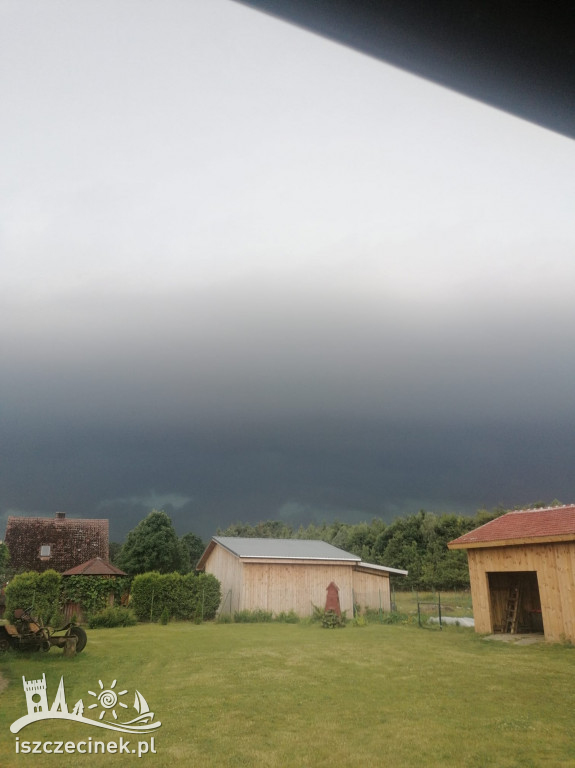 Silne burze przechodzą przez nasz region.