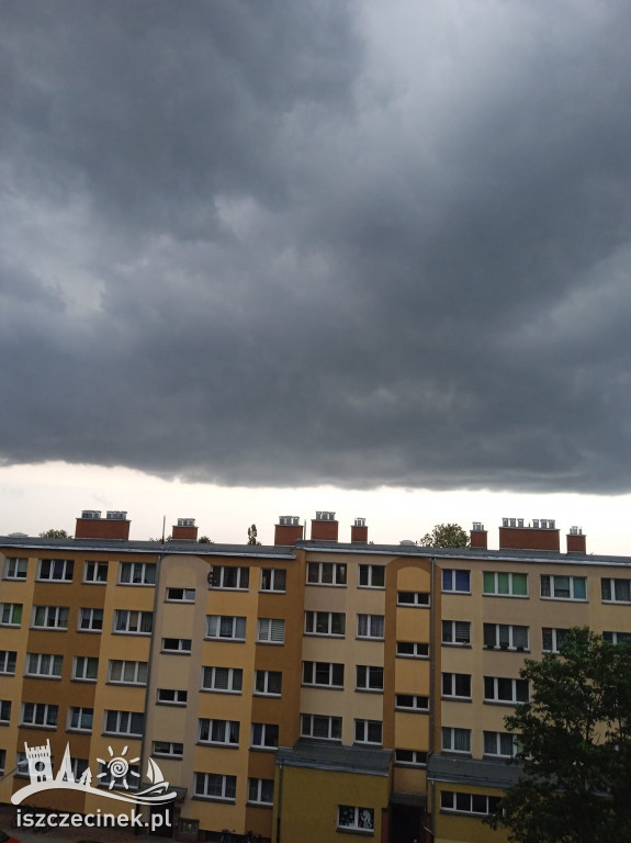 Silne burze przechodzą przez nasz region.