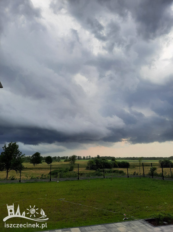 Silne burze przechodzą przez nasz region.