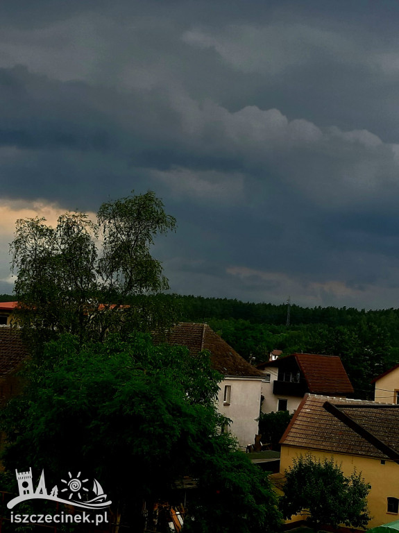 Silne burze przechodzą przez nasz region.