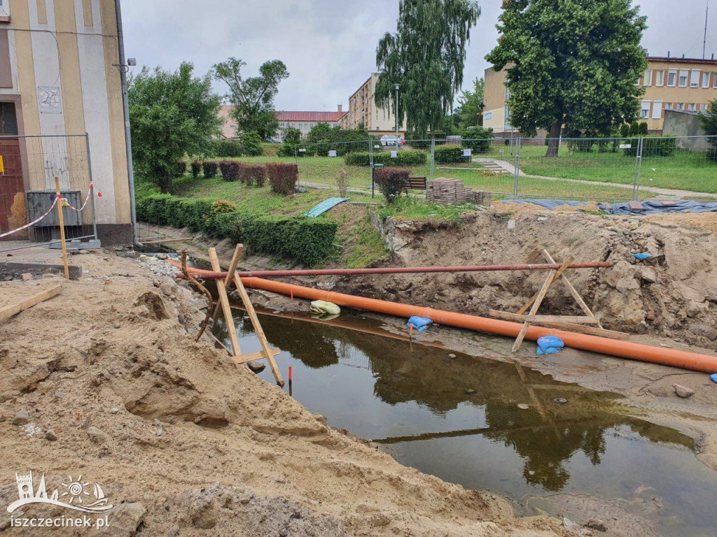 Postęp prac na Wojska Polskiego w Barwicach.