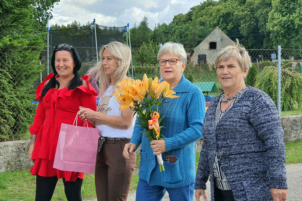 Integracja, dobra zabawa i odpoczynek... wakacyjny piknik w Białowąsie