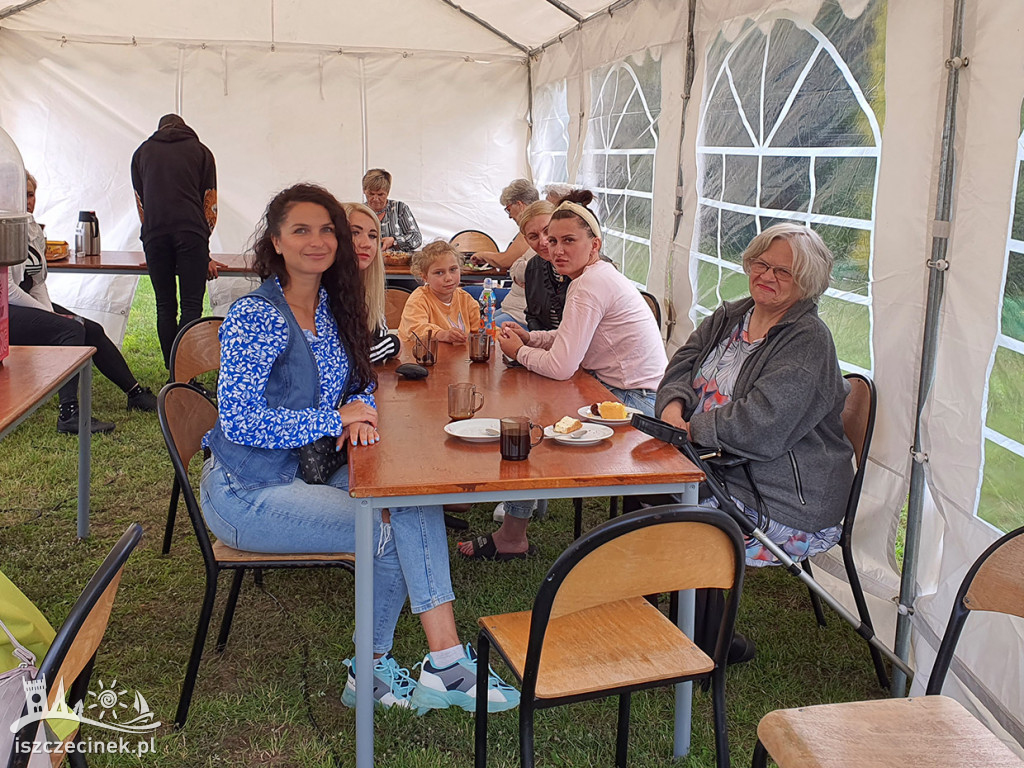 Integracja, dobra zabawa i odpoczynek... wakacyjny piknik w Białowąsie