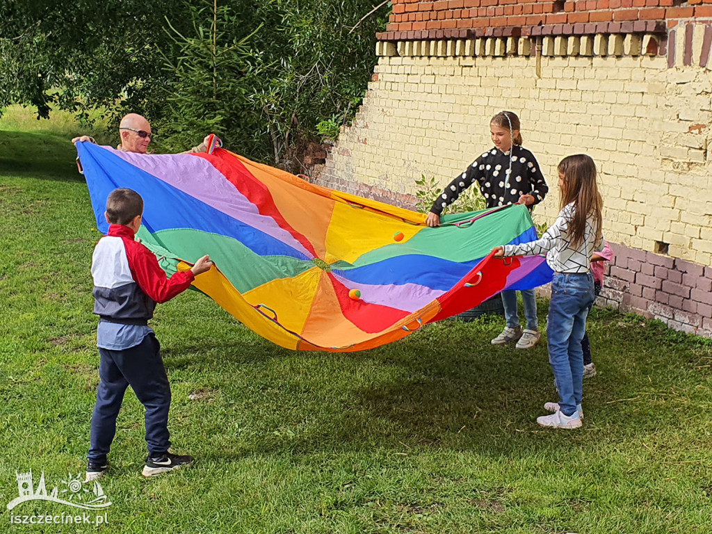 Integracja, dobra zabawa i odpoczynek... wakacyjny piknik w Białowąsie