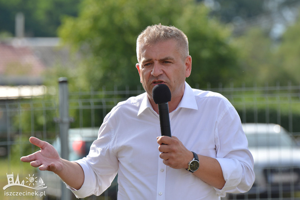 O lokalnych problemach, drożyźnie i nadziei... Bartosz Arłukowicz spotkał się z mieszkańcami Turowa