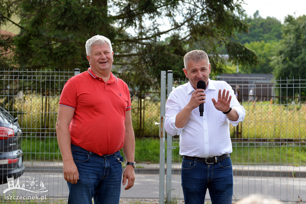 O lokalnych problemach, drożyźnie i nadziei... Bartosz Arłukowicz spotkał się z mieszkańcami Turowa