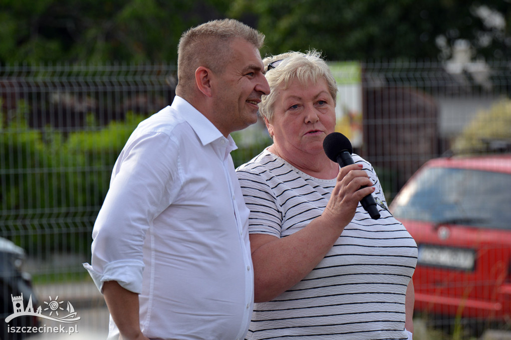 O lokalnych problemach, drożyźnie i nadziei... Bartosz Arłukowicz spotkał się z mieszkańcami Turowa