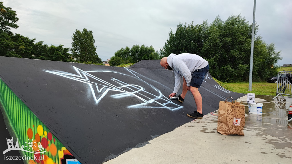 Graffiti Jam vol. 4. Pomimo deszczu artyści chwycili za puszki z farbą