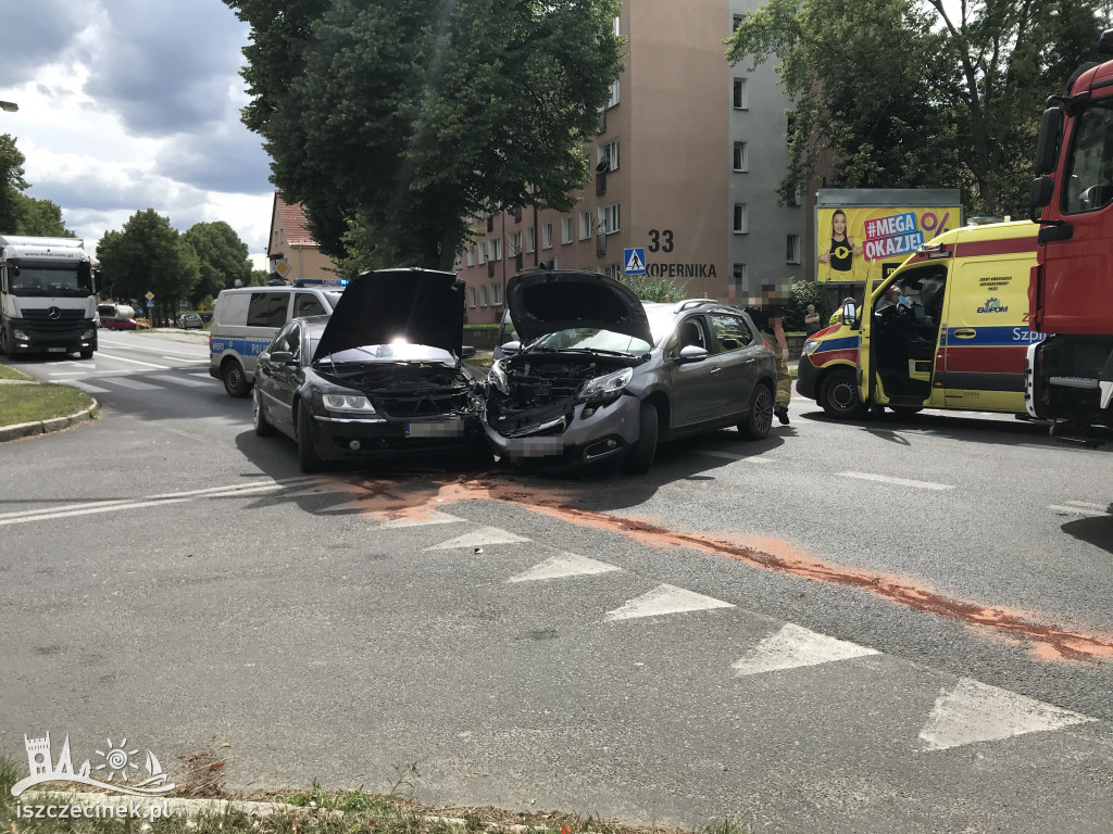 Wypadek na skrzyżowaniu Cieślaka z Kopernika. Ranna jedna osoba