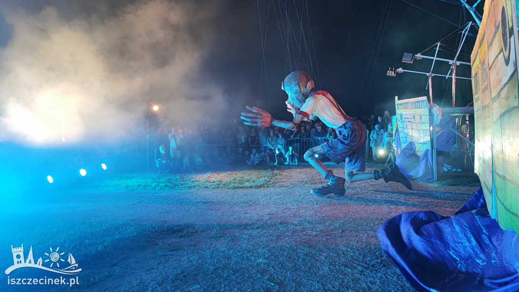 Koncert operowy, podróże Guliwera i pokaz ognia. Za nami I dzień Art Pikniku