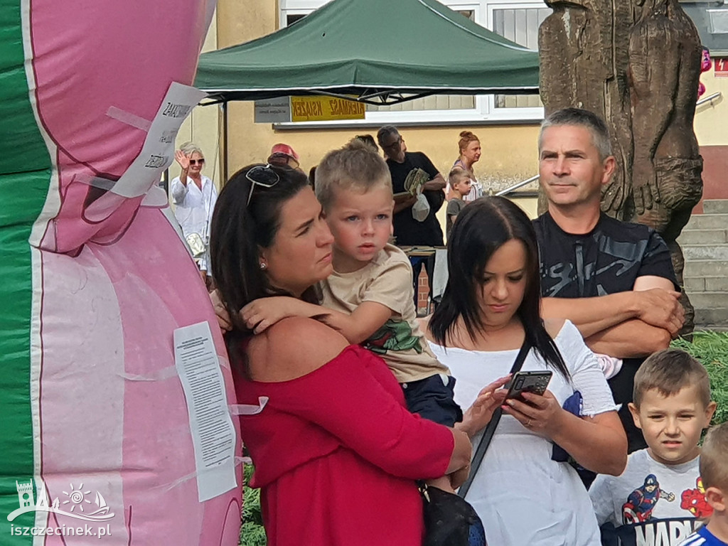 Z przytupem i na discopolową nutę. Biały Bór świętował imieniny.
