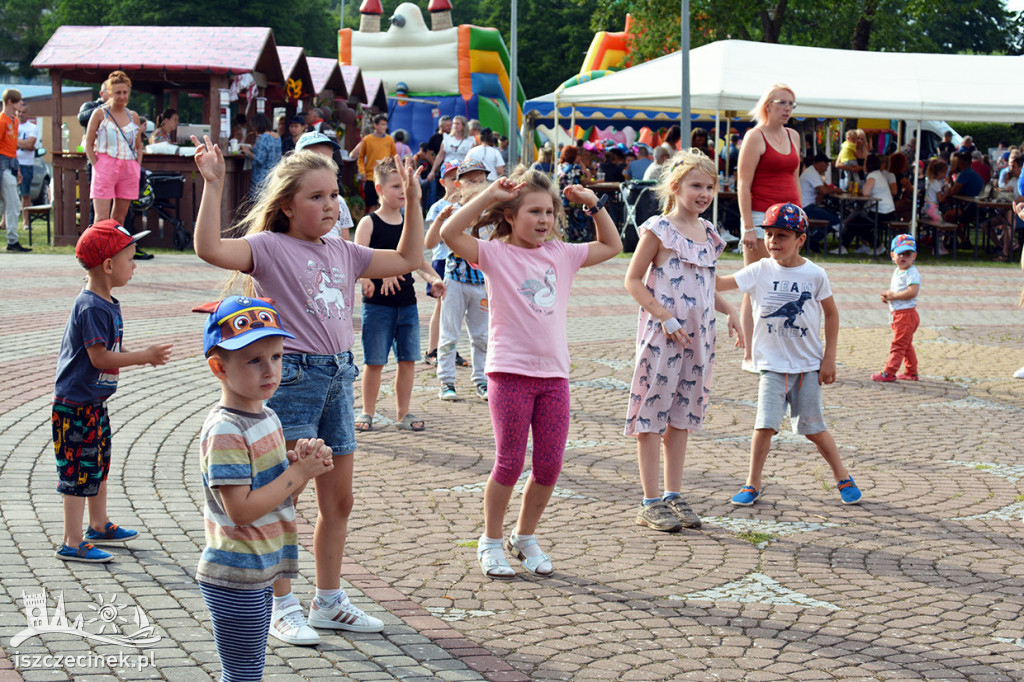 Z przytupem i na discopolową nutę. Biały Bór świętował imieniny.