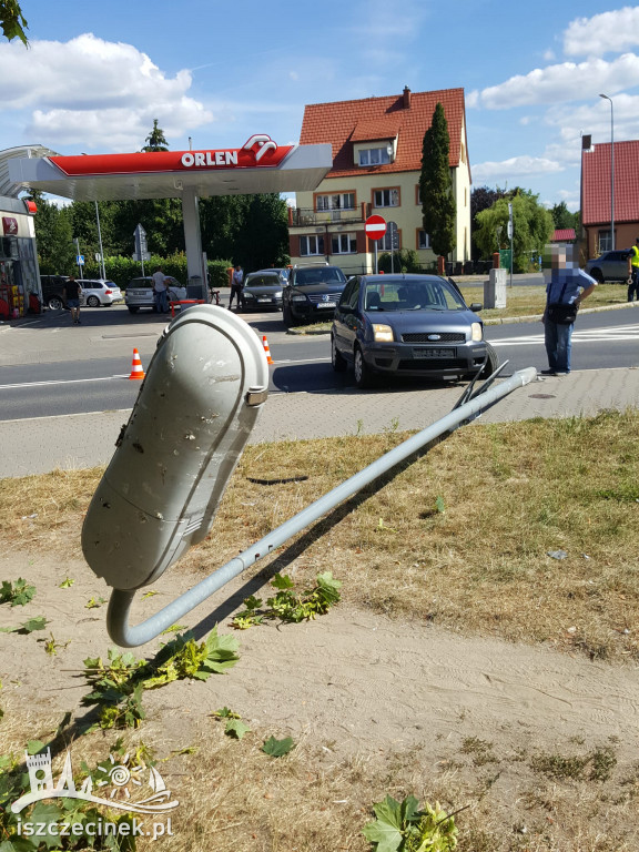 Po alkoholu wsiadł za kierownicę. Tak to się skończyło...