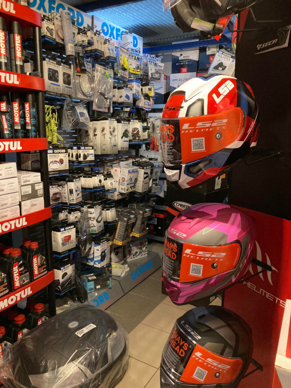 Pasja motocyklowa łączy z IRON MOTO.