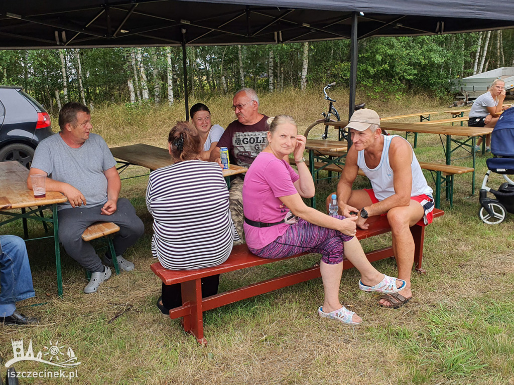 Rodzinny piknik w Żółtnicy na podsumowanie wakacji.