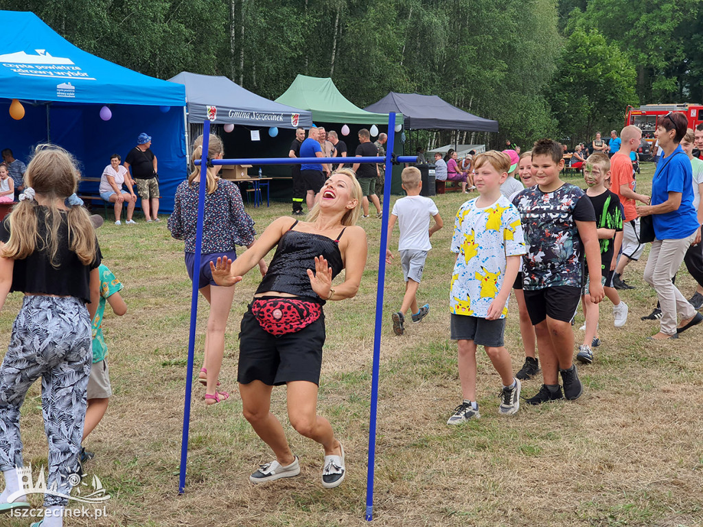 Rodzinny piknik w Żółtnicy na podsumowanie wakacji.