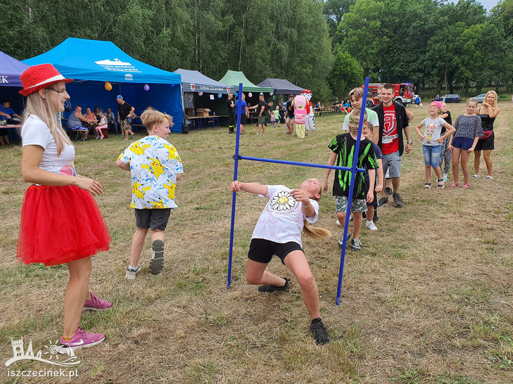 Rodzinny piknik w Żółtnicy na podsumowanie wakacji.