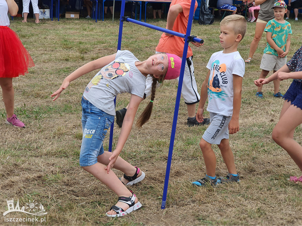 Rodzinny piknik w Żółtnicy na podsumowanie wakacji.