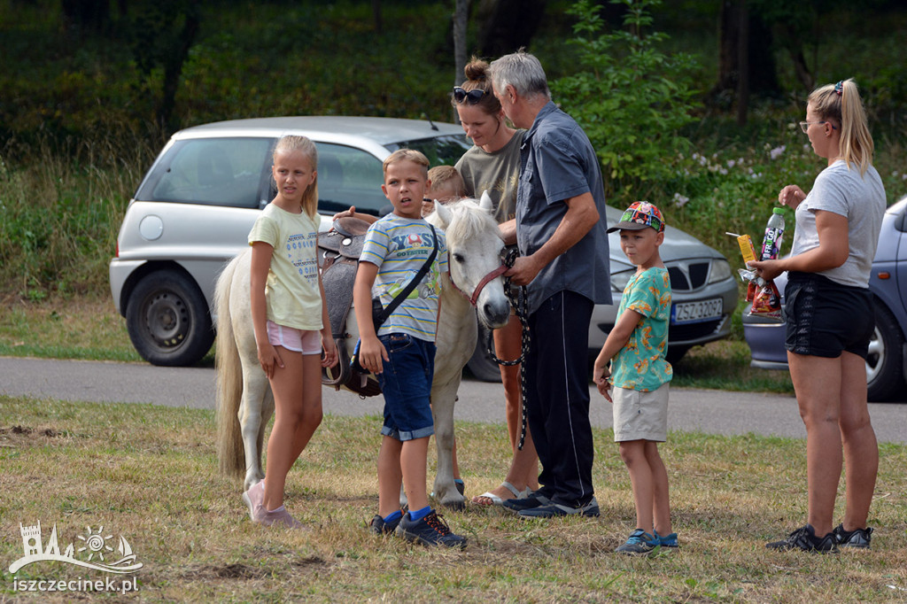 Rodzinny piknik w Żółtnicy na podsumowanie wakacji.