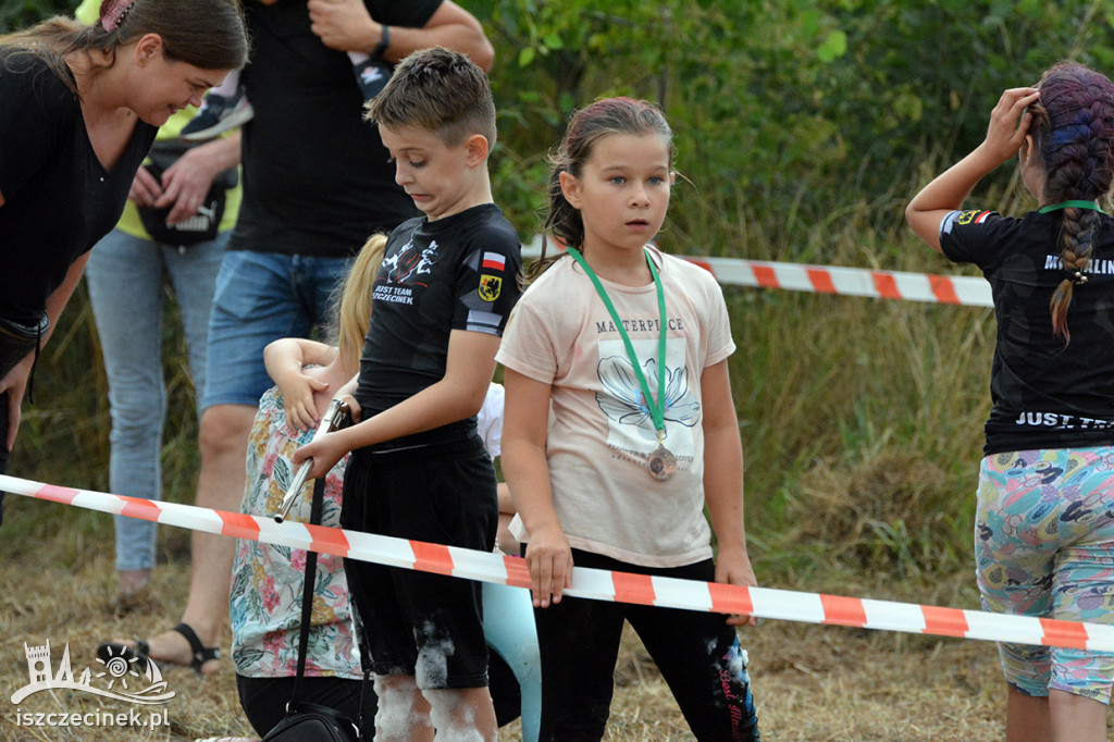 Muzycznie i sportowo – w Turowie bawiono się na zakończenie wakacji.