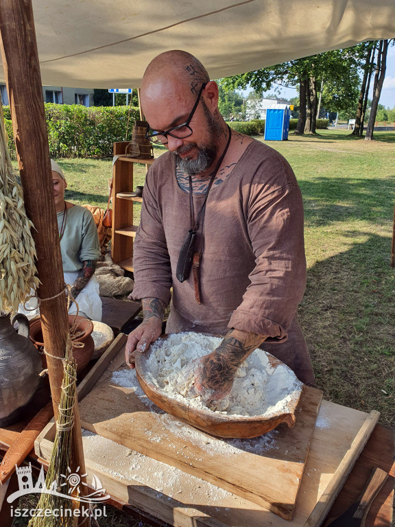 Nie rycerze, a woje. Piknik Słowiański nad rzeką Gęsią.