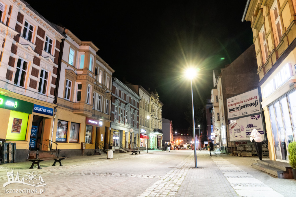 Wymiana latarni na szczecineckim deptaku