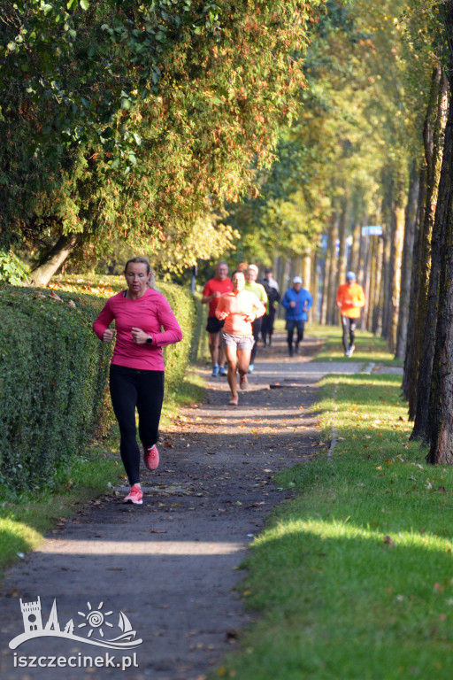 Świętowali jubileusz biegnąc. Dziewiąte urodziny parkrun Szczecinek.