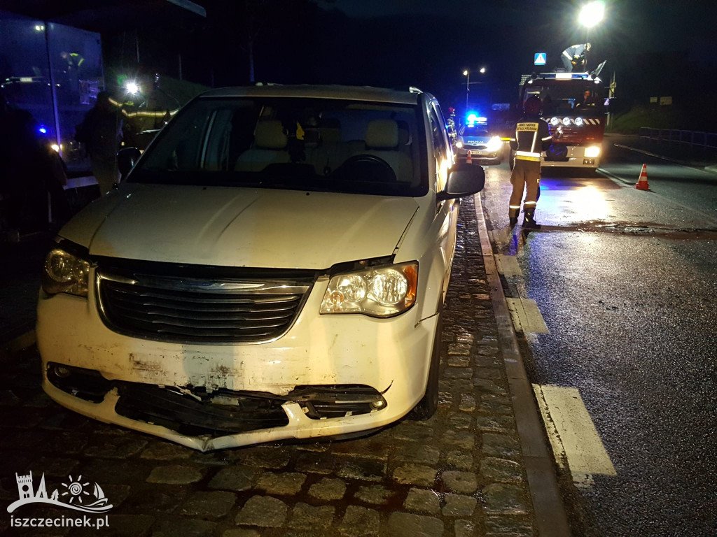 Efekt domina na DK-11. Trzy samochody rozbite