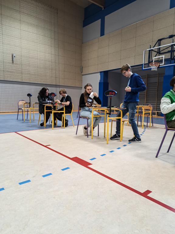 Takich zawodów w Szczecinku jeszcze nie było. Zjechali się speedcuberzy