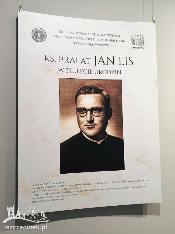 Stulecie urodzin ks. Jana Lisa uczczone. Nowa wystawa w Muzeum Regionalnym.