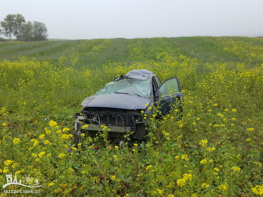 Toyota dachowała na DK-20. Wcześniej był poślizg
