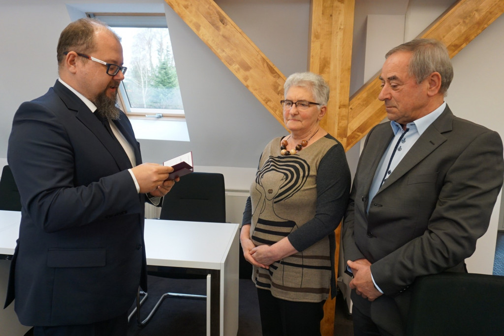 Piękny jubileusz w gminie Biały Bór. Złote gody pięciu par małżeńskich.