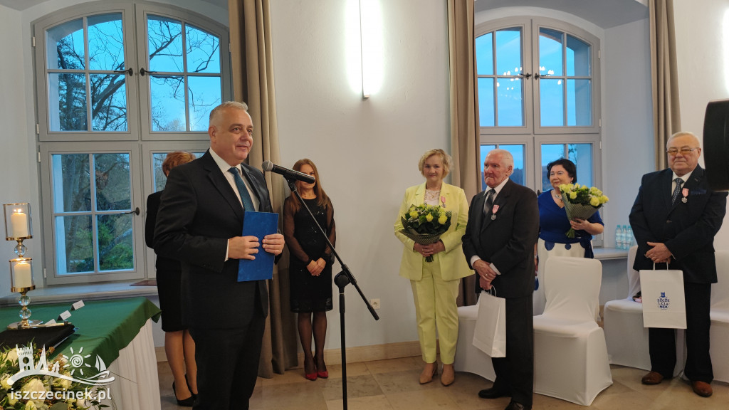 Osiem par po pięćdziesięciu latach znów powiedziało sobie „tak”