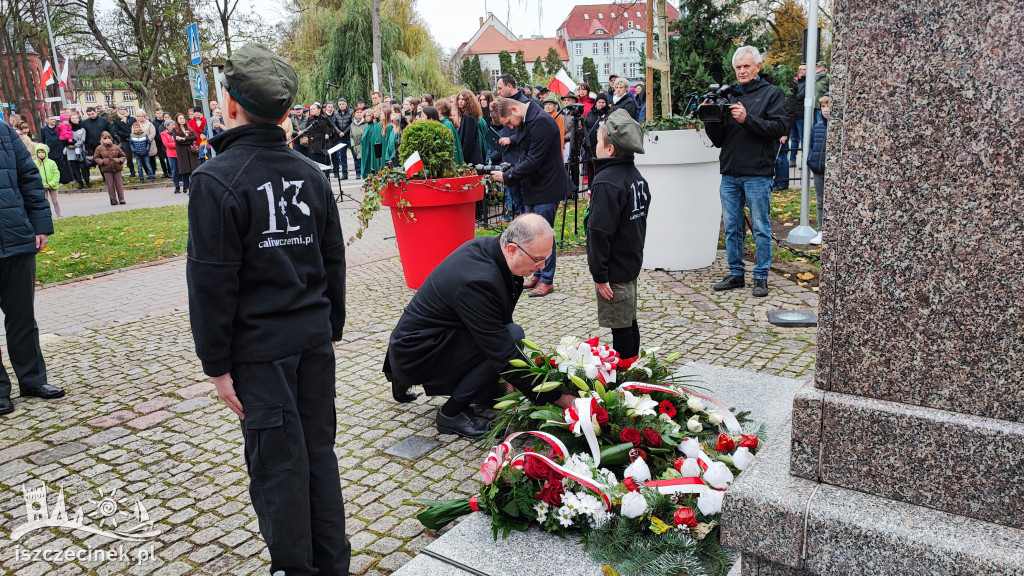 W 104. rocznicę odzyskania przez Polskę niepodległości