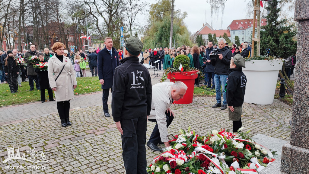 W 104. rocznicę odzyskania przez Polskę niepodległości