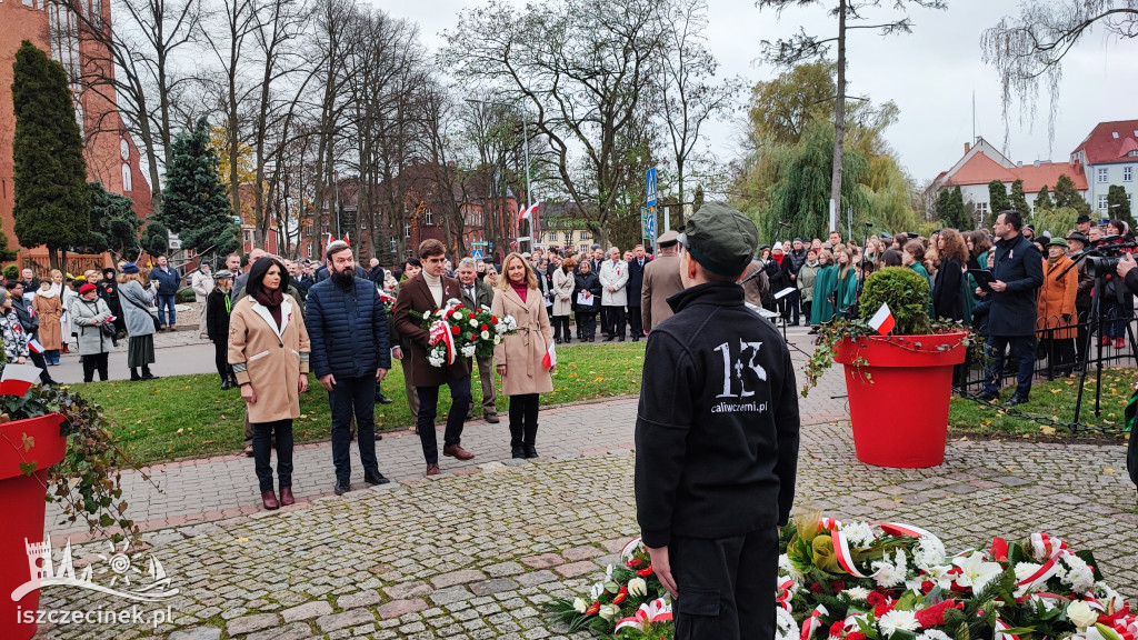W 104. rocznicę odzyskania przez Polskę niepodległości