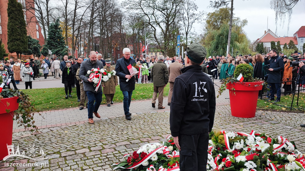 W 104. rocznicę odzyskania przez Polskę niepodległości