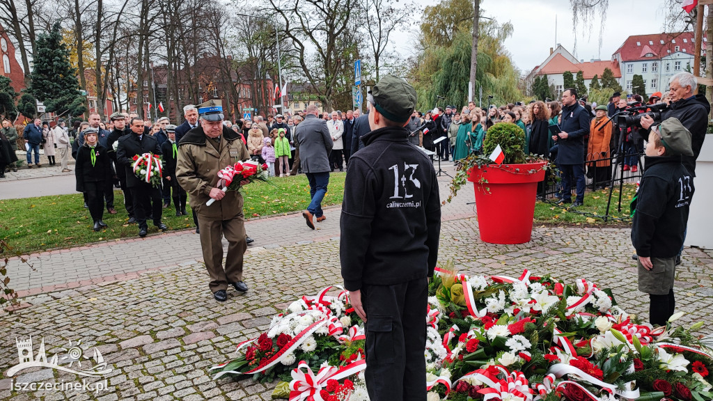 W 104. rocznicę odzyskania przez Polskę niepodległości