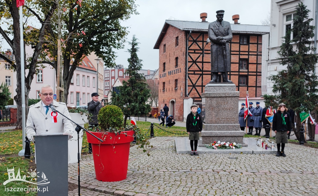 W 104. rocznicę odzyskania przez Polskę niepodległości