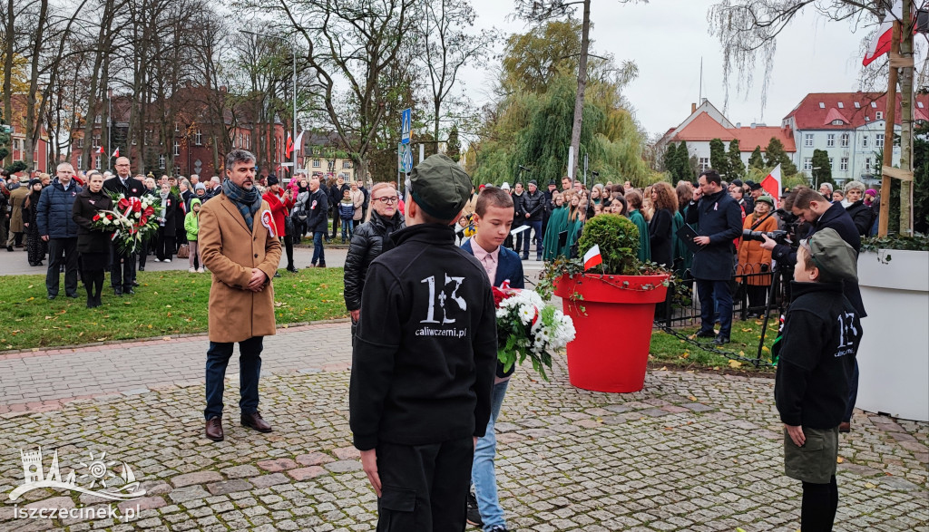 W 104. rocznicę odzyskania przez Polskę niepodległości