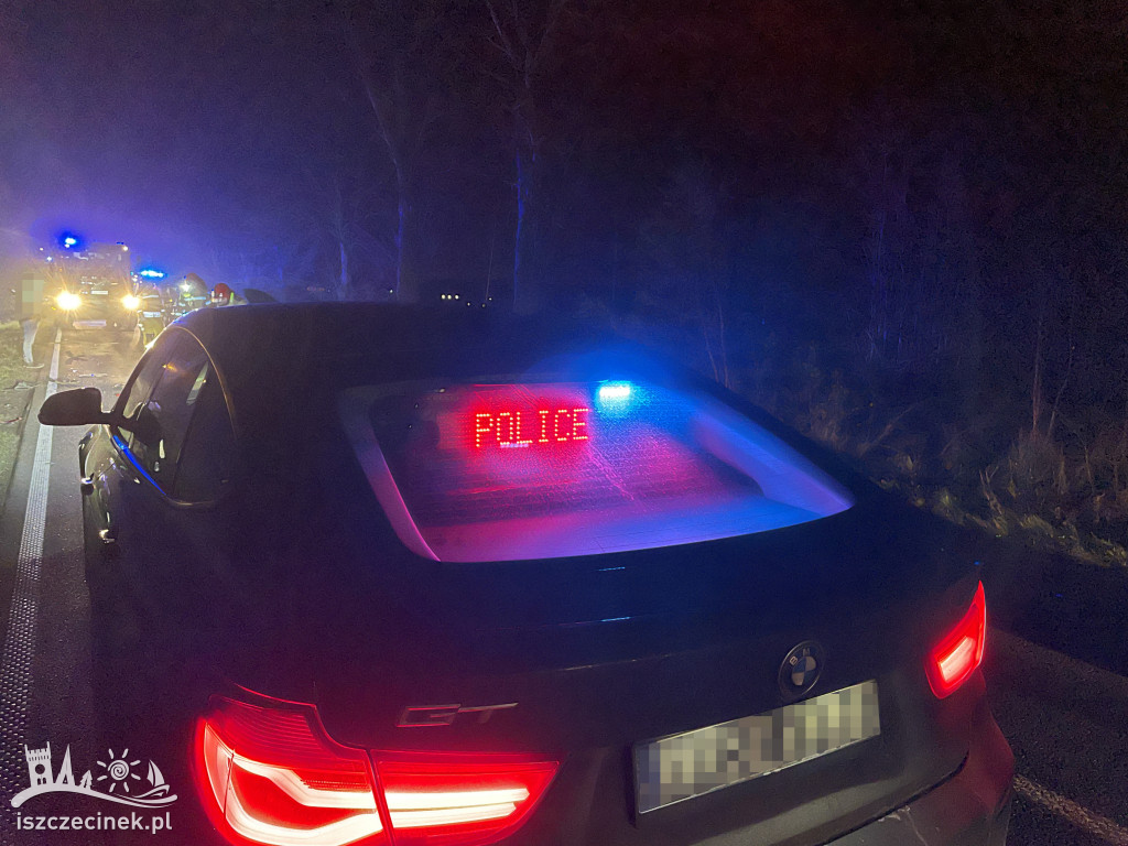 Poważny wypadek na wyjeździe ze Szczecinka. Zderzenie dwóch samochodów